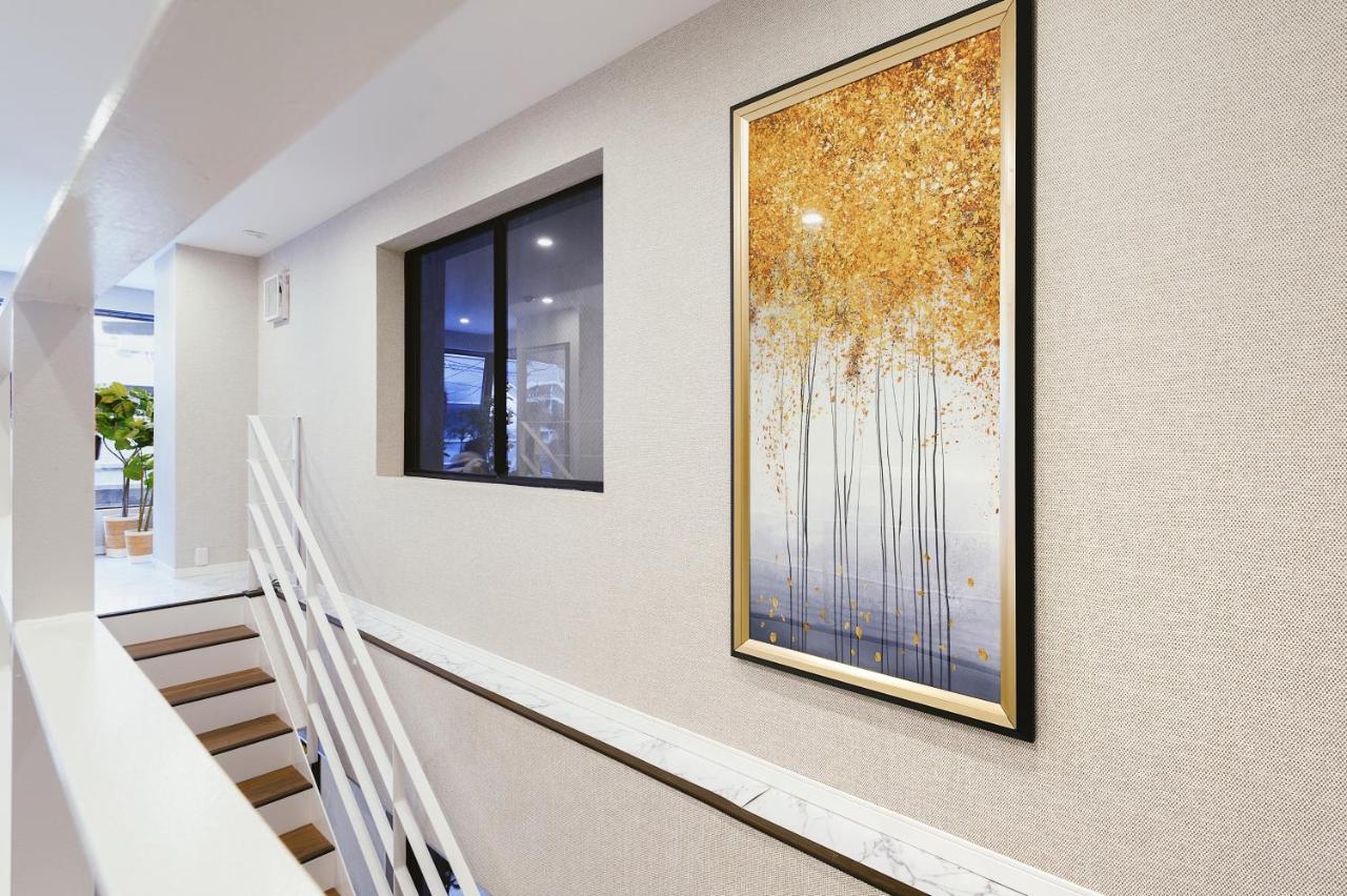 Cherry Blooming Tokyo- All Suite Boutique Hotel 东京伊樱里-中央区全套房艺术酒店 外观 照片